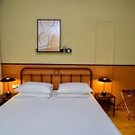 Colourful & Family-Friendly Flat With A Funky Swing!