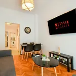 Thessaloniki Center Comfortable Apartment