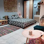 Marina\'S Boho Chic Central Studio Near Seaside