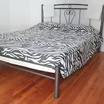 Sixorizon New Private Apartment In Thessaloniki Ippokrateio Gr