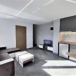 Gs Group Apartment D