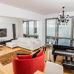 Niblue Seaview Apartment