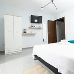 Delmare D12 Apartment