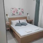Cosy Apartment In The City Center