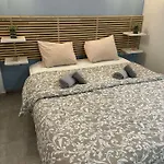 Skg Central Deluxe Studios