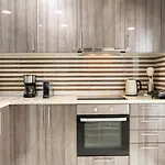 F & B Collection-Carpe Diem-Flat Close To Rotunda