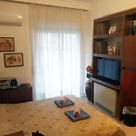 Beautiful Apartment -Up To 4 Guests- Close To City Centre!