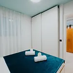 Azuro Luxury Living