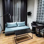 Room 11 Aristotelous Thessaloniki And-Mykonos