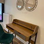 Gallery House Estia