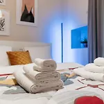 Charming 85Sqm Apartment With Panoramic City-Views