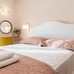 Zen Luxury City Apartment, Vesta Philoxenia