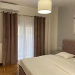 Sofmare City Apartment