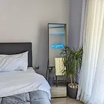 Luxury Suites With King-Sized Bed