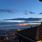 Stunning City View Apt & Parking Space At Old Town