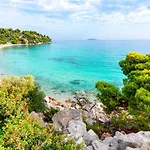 Sanders New Town Thessaloniki