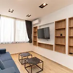 Valaoritou Luxury Suite