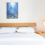 Penelope By Halu!, Central 2-Bd Apartment