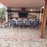 Narcis House