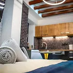St. Tatti Luxury Studio
