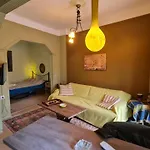 Mama\'S Home