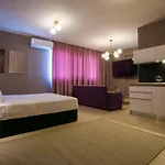 Marizas Luxury Suites #1