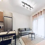 Studio Antigonidon Square A
