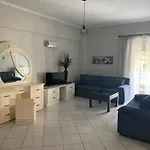 Theas Home