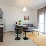 Elegant Apartment