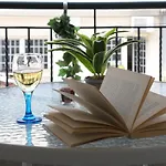 Ladadika Terraza Apt #2