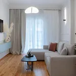 Stylish Modern Classic Apartment