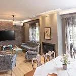 Joene Vintage Apartment