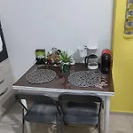 Lovley Apartament Near Train Station