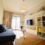 Vasilissis Olgas Sea View Apartment