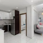 Stylish Apartment In City Center
