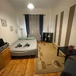 Ermou Apartment