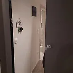 Budget Apartment To The Center