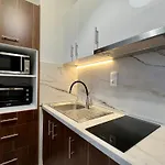 Sapphire View Skg