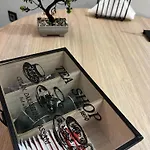 Elnef Suites
