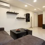Hestia Apartment!