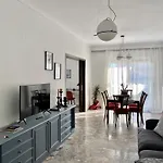 Serene Apartment With Breathtaking Sea View