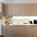 Pomegranate Luxury Penthouse Maisonette With Beautiful Terrace & Free Parking By Binobi !