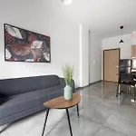 Madera, Nilie Hospitality Mgmt