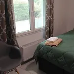 100Sqm2Bedrooms Free Parking Airport 10Min