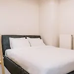 King George Apartment By Binobi !
