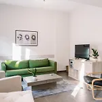 King George Apartment By Binobi !