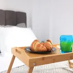 Milou 40 Downtown Apartment