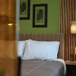Homesweethome Apartments