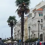 Ibis Studio Close To Aristotelous Square