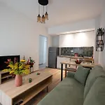 Central Studio Skg